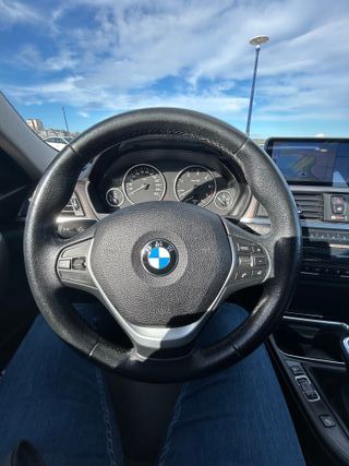 🚗 BMW 318D 105 kW (143 CV) Manual · Diésel