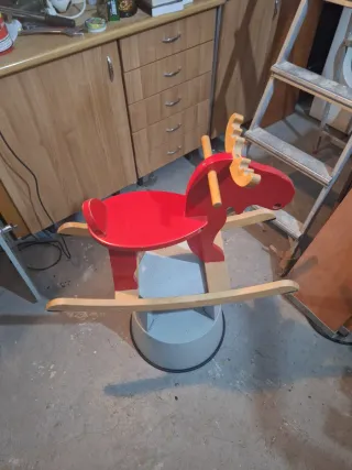 Ciervo balancín infantil de madera