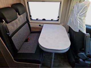 Camper Autocaravana CARADO CV 600