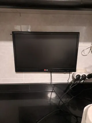 TV LG 44 cm