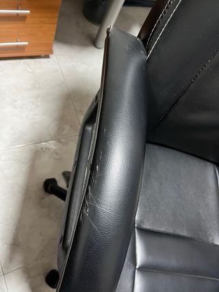 Silla de oficina negra