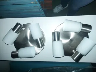 Lámpara de techo apliques plateada y blanca