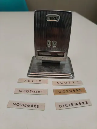 Calendario Perpetuo Petrus Años 70