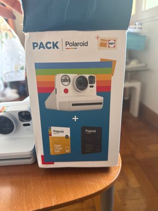 Polaroid Now Cámara Instantánea Blanca