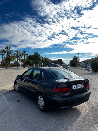 Renault Laguna 2.0