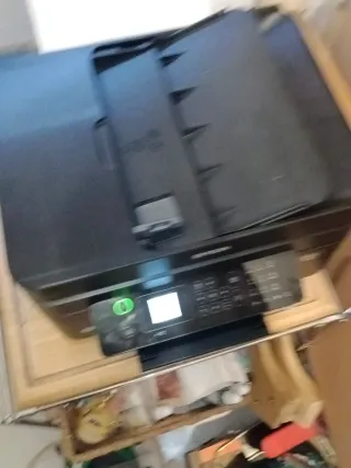 Stampante multifunzione Epson WF-2830 con scanner