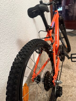 Bicicleta infantil Rockrider arancione