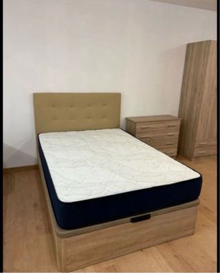 Canapé abatible marrón y negro