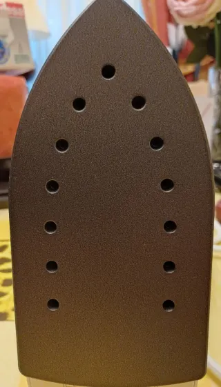 Plancha de Vapor Viaje. Ufesa