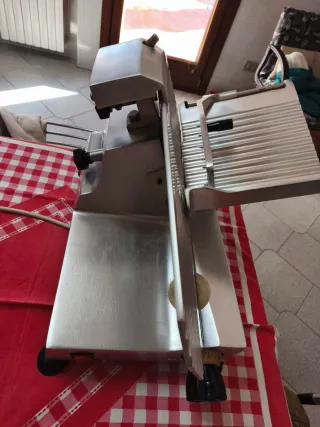 Affettatrice professionale