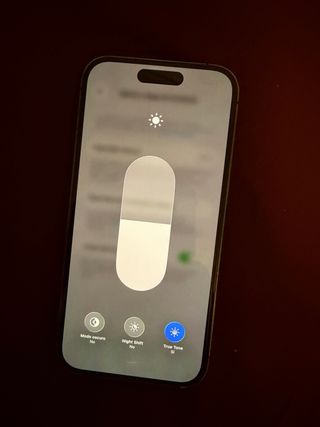 iPhone 14 Pro Morado