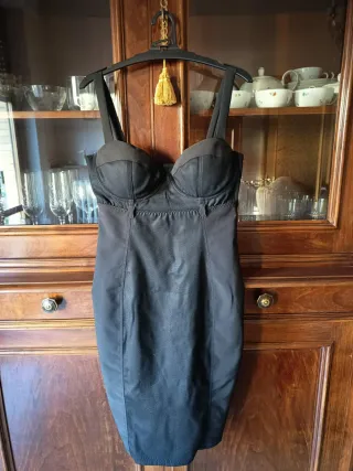 Tubino nero elasticizzato taglia 44