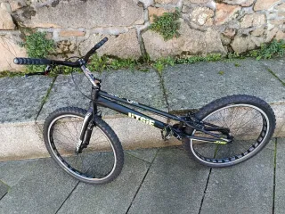 Bicicleta Jitsie 26