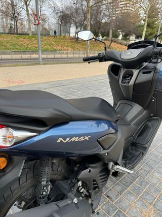 Yamaha NMAX 125cc Azul Oscuro