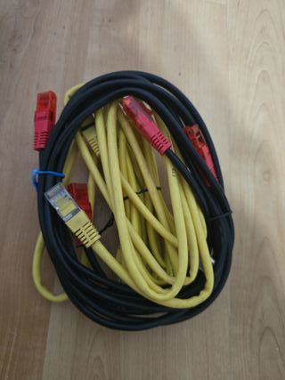 Cable de red Ethernet RJ45 (1,5 m)