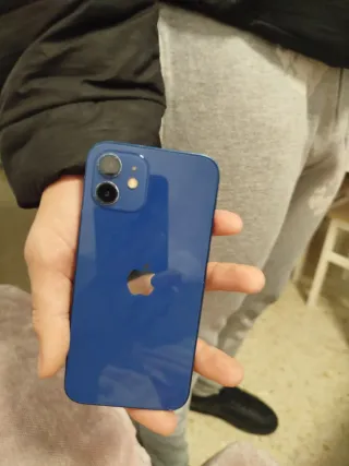 iPhone 12 Azul