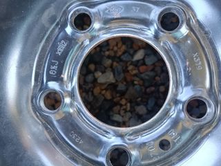 Llanta 16  1/2JX16H2