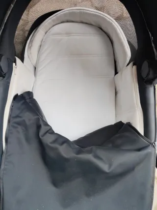 Cybex Priam Carrito Negro y Dorado