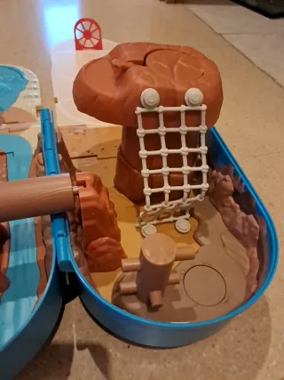 Maletín Entrenamiento Pokemon Mundo Desierto