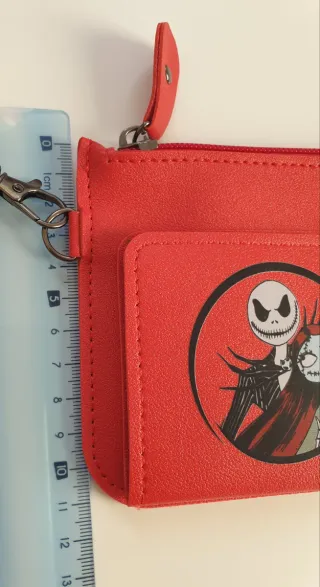 Cartera Roja con Diseño Pesadilla Antes de Navidad