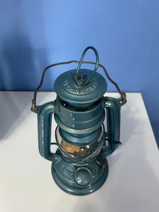 Lanterna vintage blu