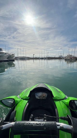 Moto de agua Kawasaki 310