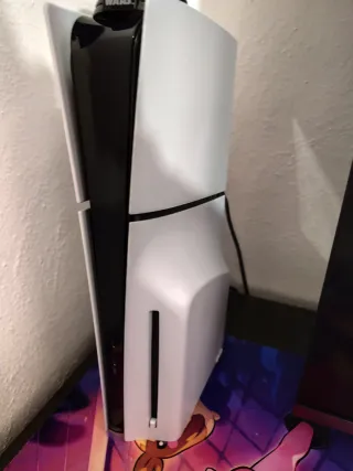 Pack PS5 con 2 mandos y base de carga