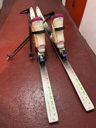 Esquís, botas y bastones Tiklas Racing