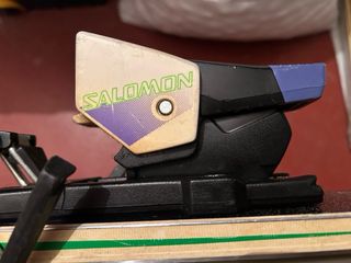 Esquís, botas y bastones Tiklas Racing