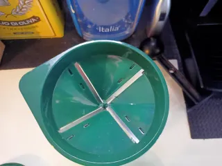 Tagliaverdure Manuale Verde