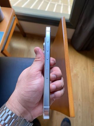 iPhone 16 Pro 128 GB Blanco