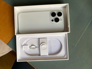 iPhone 16 Pro 128 GB Blanco