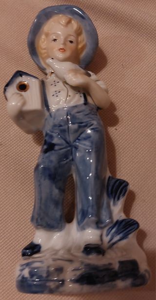 Statuina decorativa in porcellana