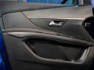 Oferta! Peugeot 3008 (2016) Gasolina, Manual