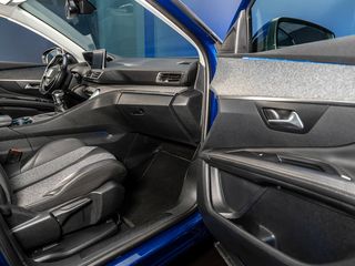 Oferta! Peugeot 3008 (2016) Gasolina, Manual