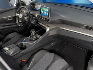 Oferta! Peugeot 3008 (2016) Gasolina, Manual