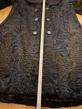 Abrigo de piel de astracán negro En perfecto estad