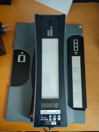 Scanner HP Scanjet 4570c per documenti e pellicole