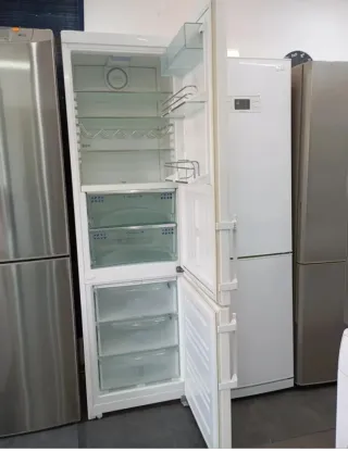 Nevera Liebherr Blanca