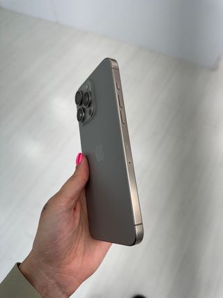 IPHONE 15 PRO MAX 256GB SEMI NUEVO