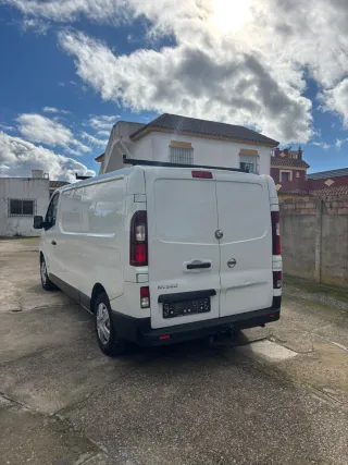 Nissan NV300, 2017 con 158.000 km