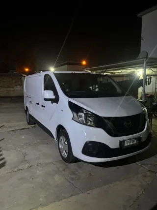 Nissan NV300, 2017 con 158.000 km