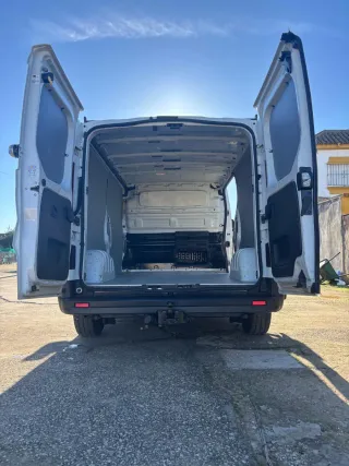 Nissan NV300, 2017 con 158.000 km