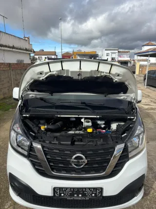 Nissan NV300, 2017 con 158.000 km
