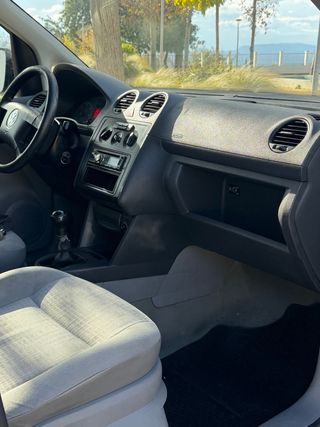 Volkswagen Caddy 2005