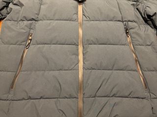 Chaqueta térmica con capucha. Nueva con etiqueta.