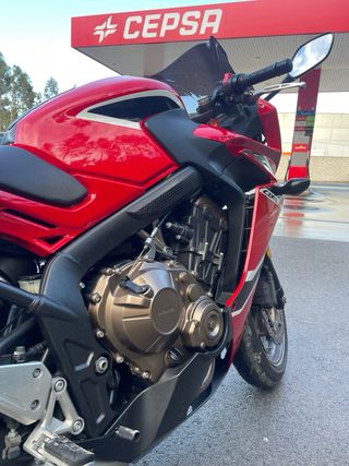 Honda CBR650F