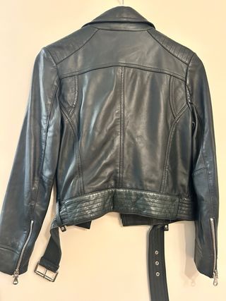 Cazadora Piel verde de Uterqüe Talla S