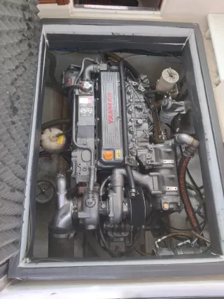 Barco Astinor 700 Yanmar 160 CV