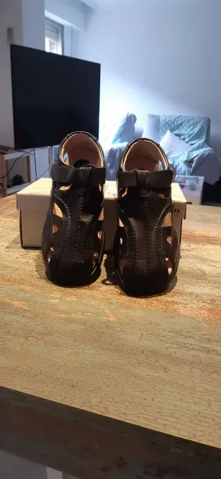 Sandalias nuevas de piel T43 Hombre